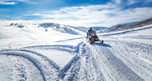 Read more about the article Rozgrzej się zimą – Kamizelki, Wkładki do Butów i Rękawiczki Ogrzewane dla Komfortu na Mroźne Dni