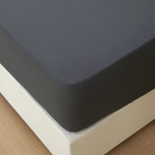 PRZEŚCIERADŁO Z GUMKĄ 90×200 NA MATERAC MIĘKKIE GŁADKIE Z BAWEŁNĄ  CIEMNY SZARY